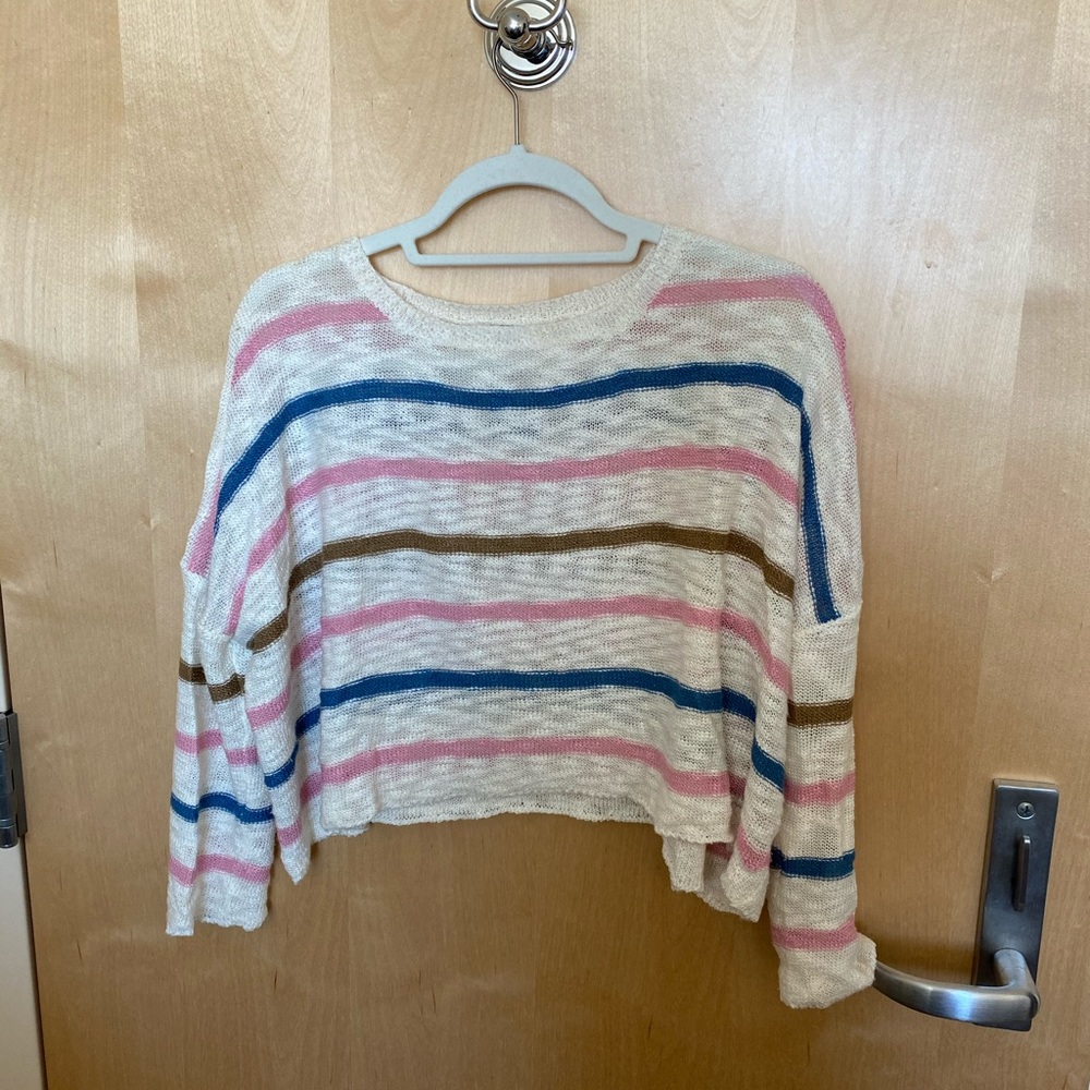 Cropped knit sweater